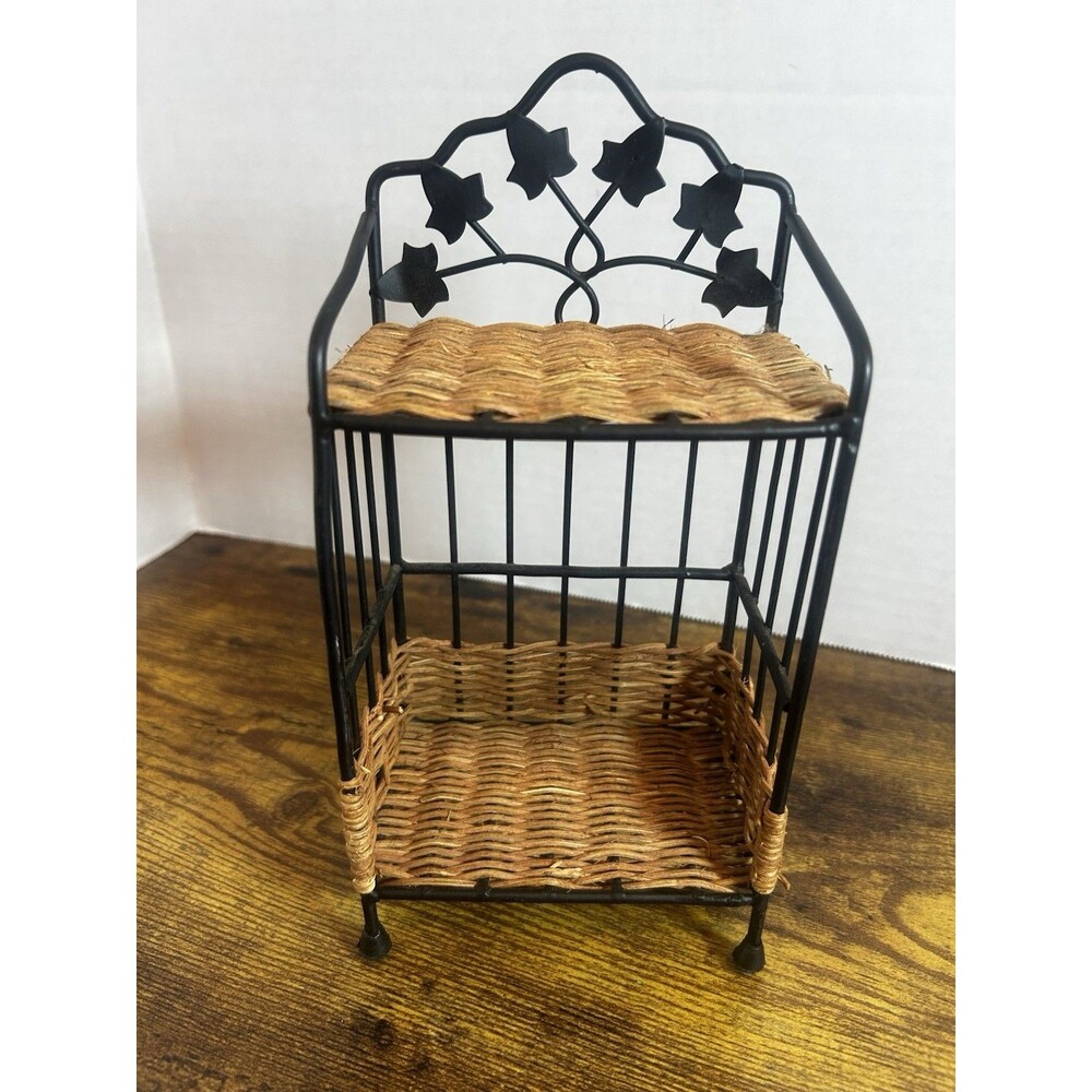 Wicker Metal Wall Basket Shelf Ivy Leaf Bathroom Kitchen Small Organizer Rack - Picture 2 of 14